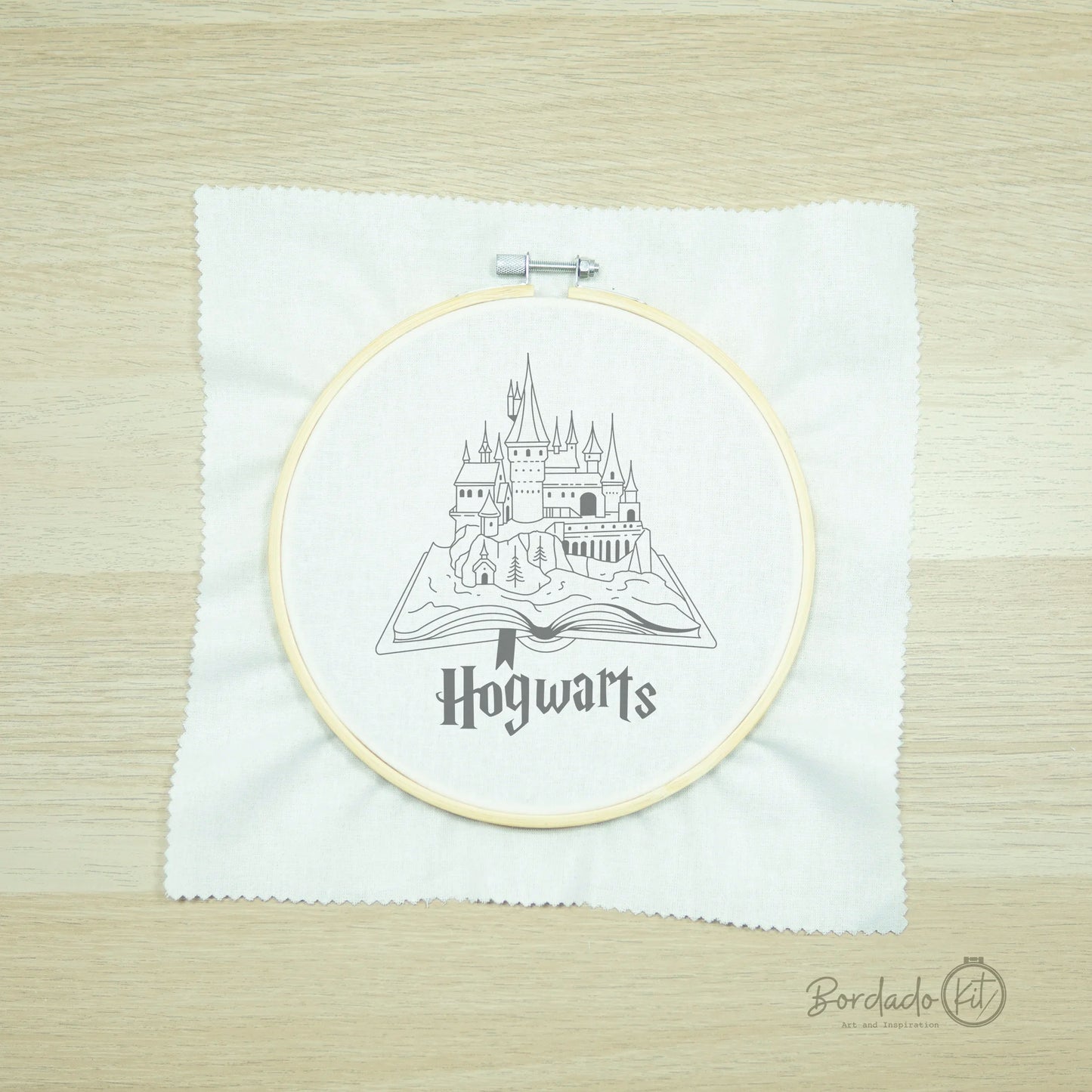 Kit de Bordado Diseño Castillo Hogwarts