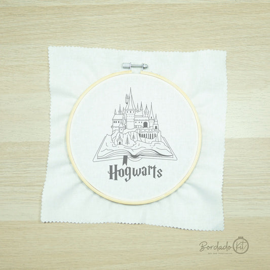 Kit de Bordado Diseño Castillo Hogwarts